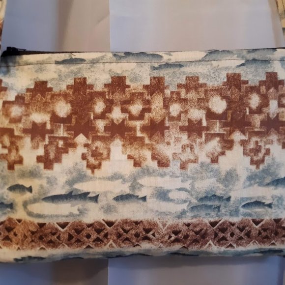 NEW Western Flannel Bear Fish Wild Wyoming print Shoulder Handbag Purse Satchel - Picture 8 of 9